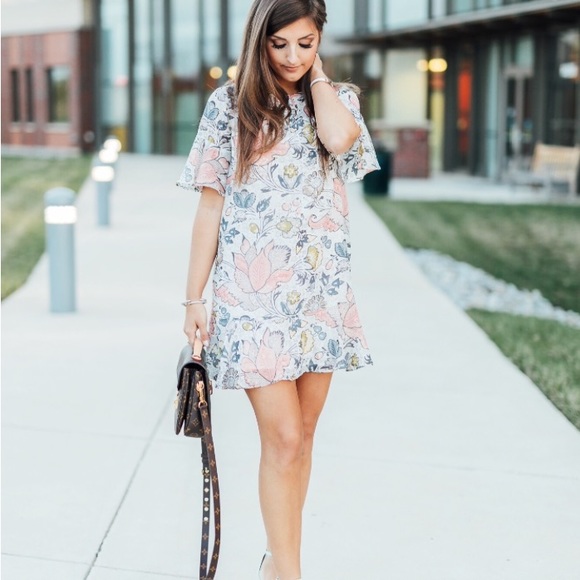 LOFT Dresses & Skirts - Loft shimmer and flounce shift dress